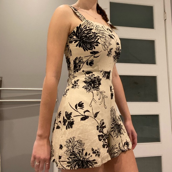 Floral romper - Picture 2 of 4